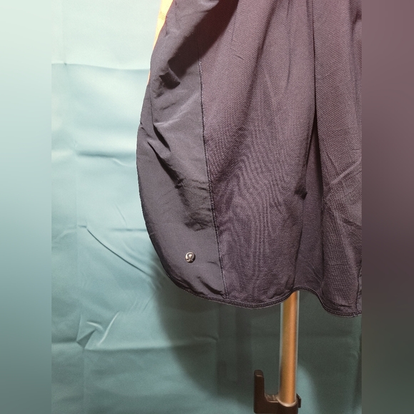 Tank top - Picture 2 of 4